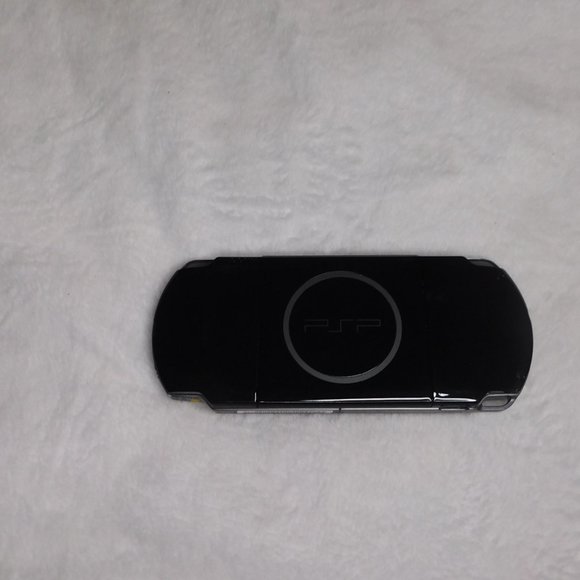 BLACK Sony PSP 1000 System w/ Charger & 1GB Memory Card Bundle TESTED - Picture 2 of 6